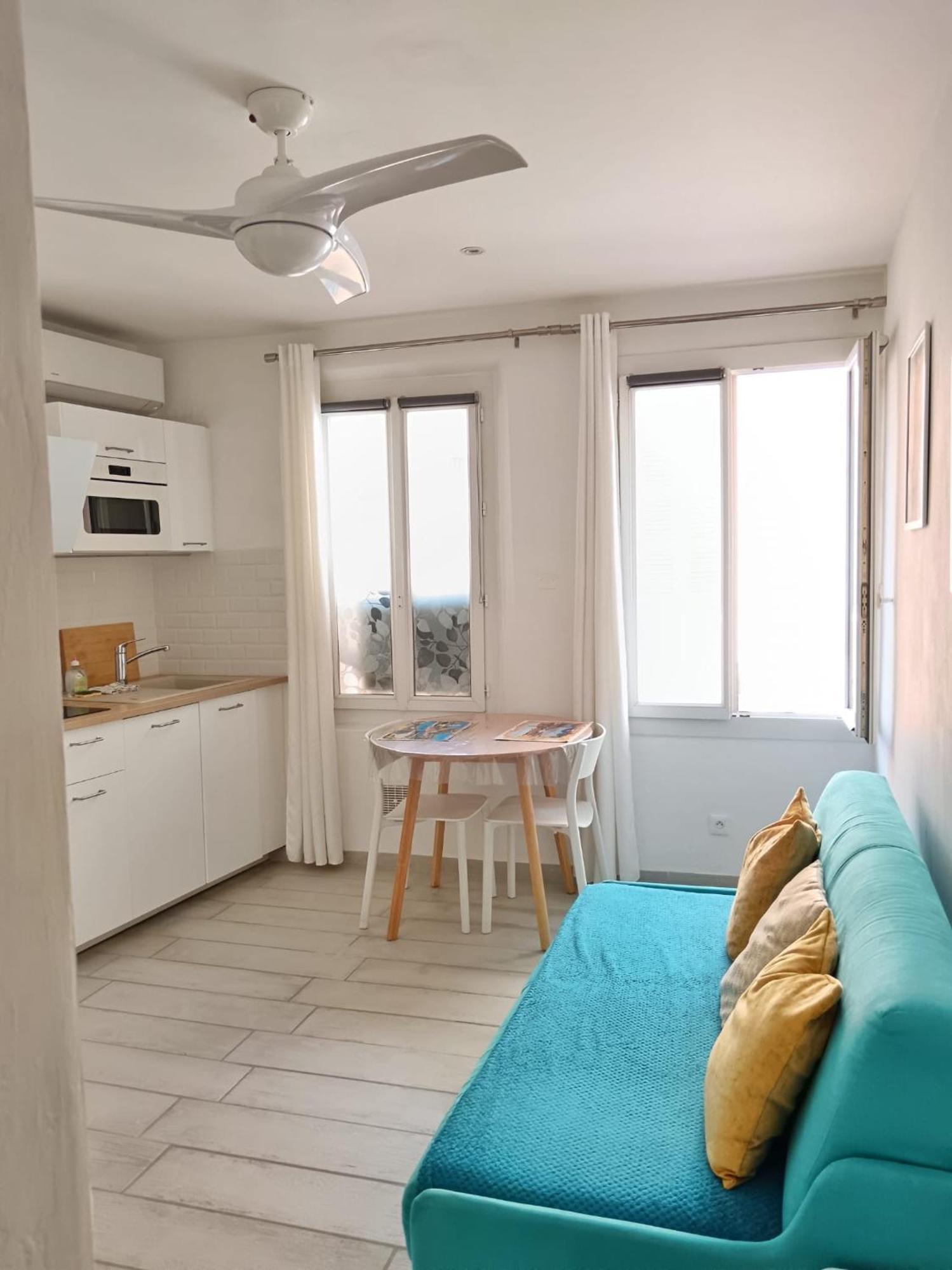 Superbe Studio Sur Le Port Et Rue Pietonne Sanary-sur-Mer Zewnętrze zdjęcie