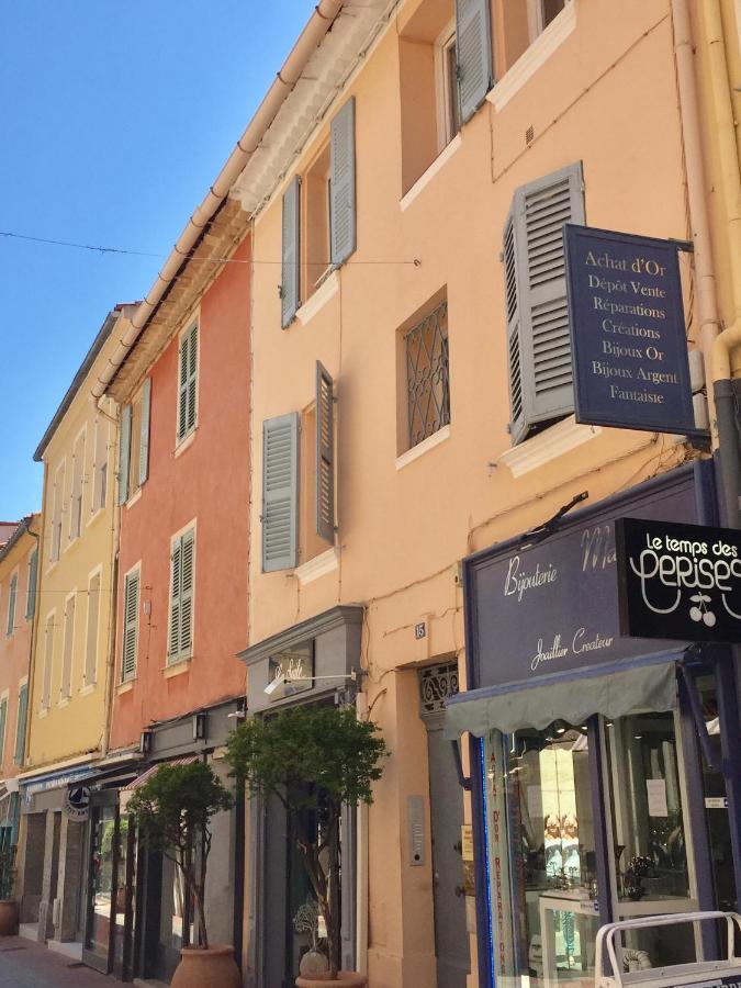Superbe Studio Sur Le Port Et Rue Pietonne Sanary-sur-Mer Zewnętrze zdjęcie