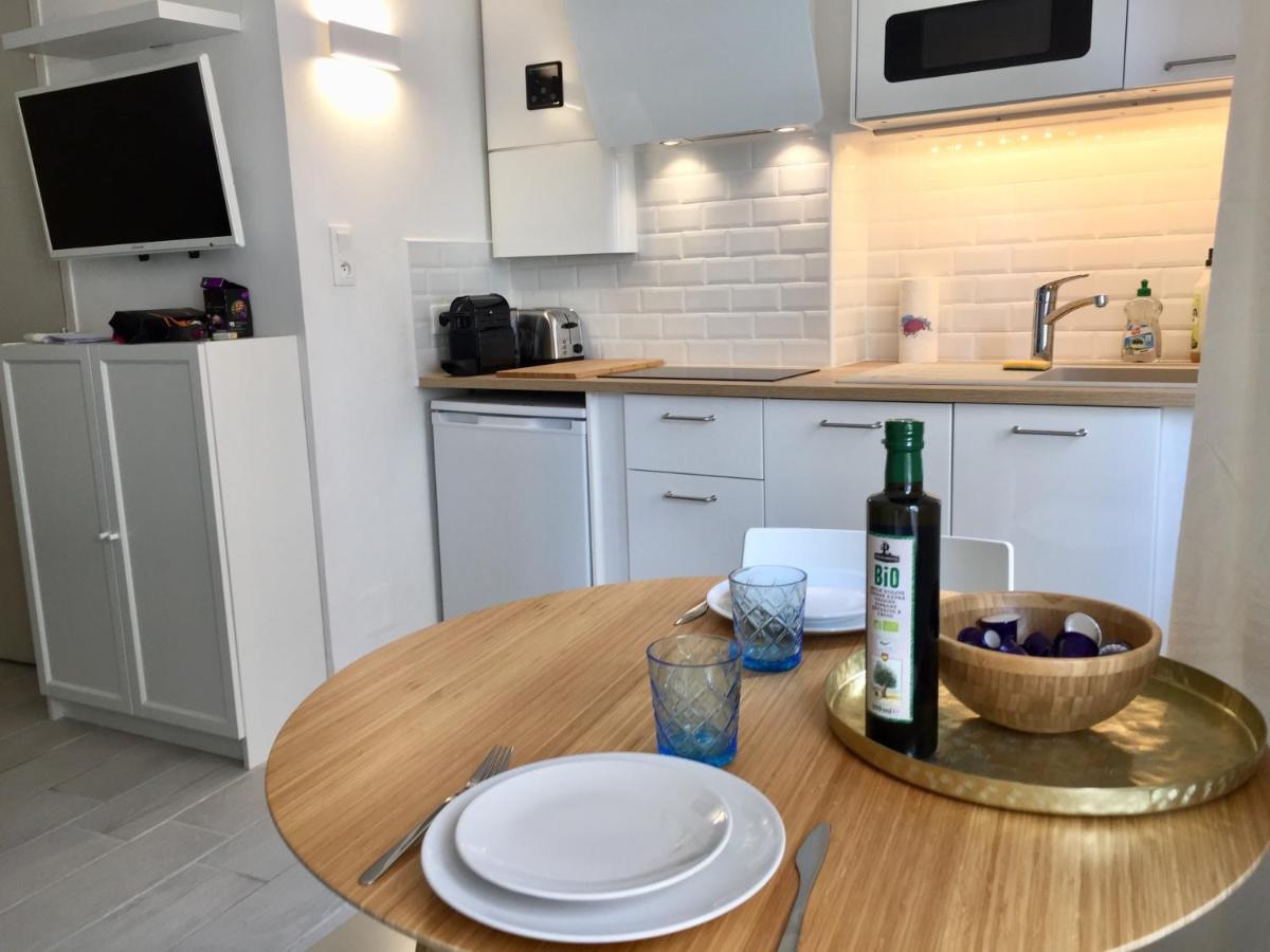 Superbe Studio Sur Le Port Et Rue Pietonne Sanary-sur-Mer Zewnętrze zdjęcie